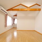 「見せる柱」のリノベーションの部屋、柱